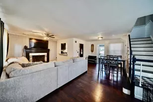 17 Orchard St, Pompton Lakes, NJ 07442 - Photo 2