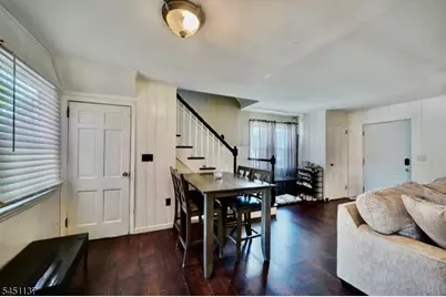 17 Orchard St, Pompton Lakes, NJ 07442 - Photo 6