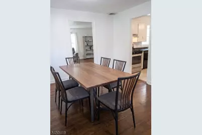 1601 N Stiles St, Linden, NJ 07036 - Photo 4