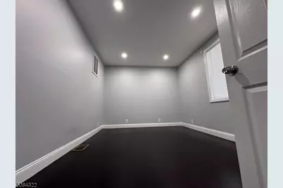 109 Arlington Blvd, North Arlington, NJ 07031 - Photo 8