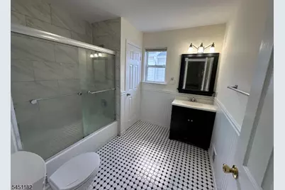 604 Wheatfield Ct., Raritan Township, NJ 08822 - Photo 16