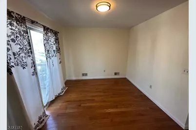 604 Wheatfield Ct., Raritan Township, NJ 08822 - Photo 8