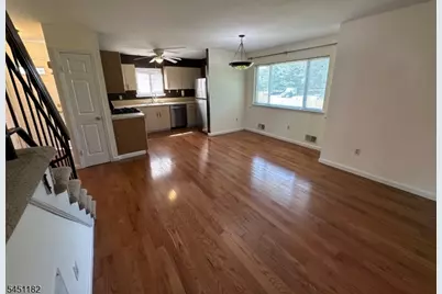 604 Wheatfield Ct., Raritan Township, NJ 08822 - Photo 6