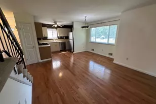 604 Wheatfield Ct, Raritan Township, NJ 08822 - Photo 6