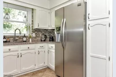6 Kime Ave, Wayne, NJ 07470 - Photo 8