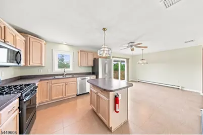 10 Lakeview Ter, Sussex, NJ 07461 - Photo 12