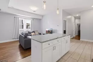 25 Grunwald St, Clifton, NJ 07013 - Photo 10