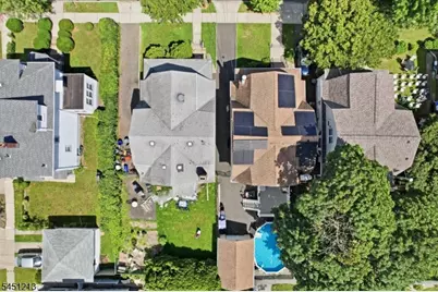 87 Curie Ave, Clifton, NJ 07011 - Photo 4