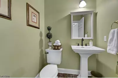588 Stonetown Rd, Ringwood, NJ 07456 - Photo 16