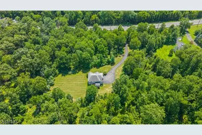 223 State Route 12, Raritan Township, NJ 08822 - Photo 38