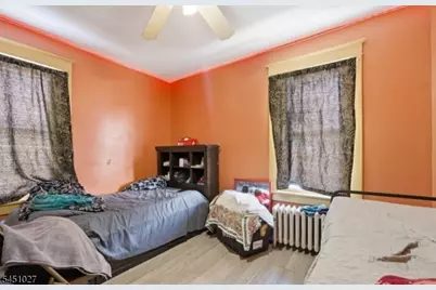 54 E Pennsylvania Ave, Woodbridge Township, NJ 07001 - Photo 10