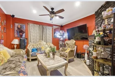 54 E Pennsylvania Ave, Woodbridge Township, NJ 07001 - Photo 4