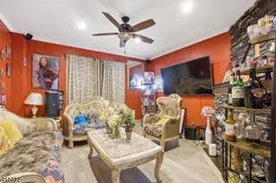 54 E Pennsylvania Ave, Woodbridge Township, NJ 07001 - Photo 4