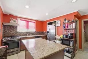 54 E Pennsylvania Ave, Woodbridge Township, NJ 07001 - Photo 6