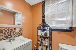 54 E Pennsylvania Ave, Woodbridge Township, NJ 07001 - Photo 8