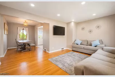 110 Patricia Pl, Clifton, NJ 07012 - Photo 6