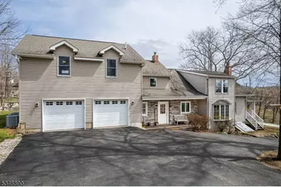 194 Fairview Ave, Washington Township, NJ 07853 - Photo 4