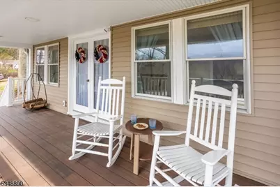 194 Fairview Ave, Washington Township, NJ 07853 - Photo 2