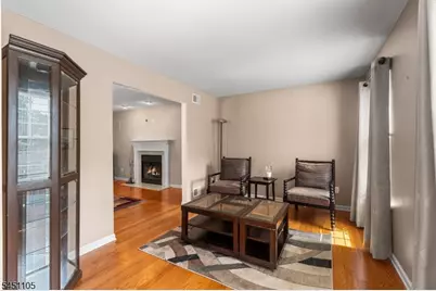 25 Sherwood Pl, Wharton, NJ 07885 - Photo 4