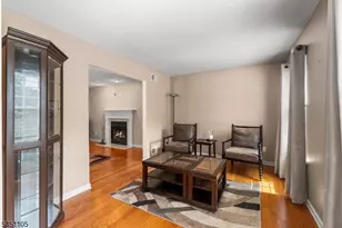 25 Sherwood Pl, Wharton, NJ 07885 - Photo 4
