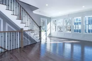 112 Cacciola Pl, Westfield, NJ 07090 - Photo 2