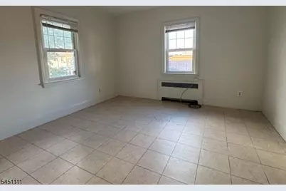 28 Knopf St #2B, Linden, NJ 07036 - Photo 2