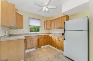 80 Deer Hill Rd, Tewksbury Township, NJ 08833 - Photo 32