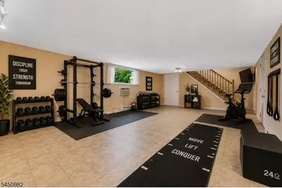 80 Deer Hill Rd, Tewksbury Township, NJ 08833 - Photo 30