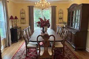 8 Stiles Ln, Franklin Township, NJ 08823 - Photo 14
