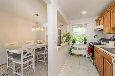 15 Wedgewood Drive #85, Verona, NJ 07044 - Photo 10
