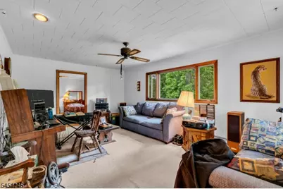 10 Sussex St, Byram Township, NJ 07874 - Photo 28