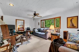 10 Sussex St, Byram Township, NJ 07874 - Photo 28