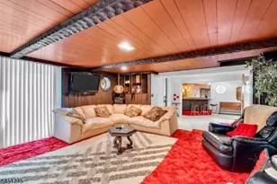 10 Sussex St, Byram Township, NJ 07874 - Photo 24