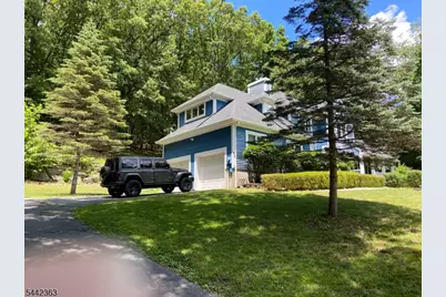 39 Radcliffe Dr, Sparta Township, NJ 07871 - Photo 4