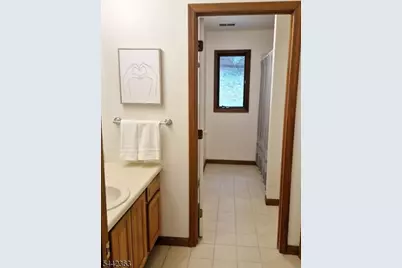 39 Radcliffe Dr, Sparta Township, NJ 07871 - Photo 26