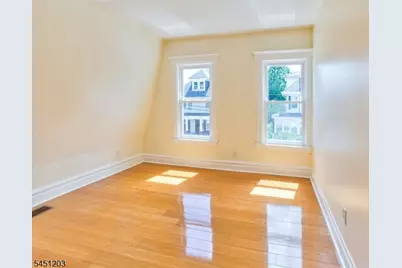 31-33 Voorhees St, Newark, NJ 07108 - Photo 36