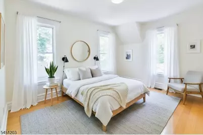 31-33 Voorhees St, Newark, NJ 07108 - Photo 8