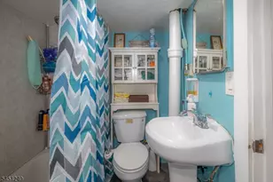 280 E Hazelwood Ave, Rahway, NJ 07065 - Photo 8