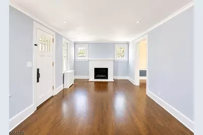 11 Van Dyke Pl, Summit, NJ 07901 - Photo 4