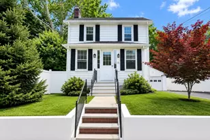 11 Van Dyke Pl, Summit, NJ 07901 - Photo 1