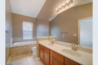 1112 Hamilton St, Belleville, NJ 07109 - Photo 18