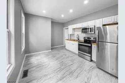 7-9 Patten Pl, Newark, NJ 07112 - Photo 6