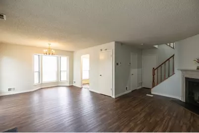 361 Hadleigh Ln, North Brunswick Township, NJ 08902 - Photo 12