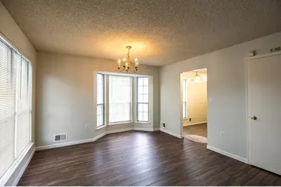 361 Hadleigh Ln, North Brunswick Township, NJ 08902 - Photo 4