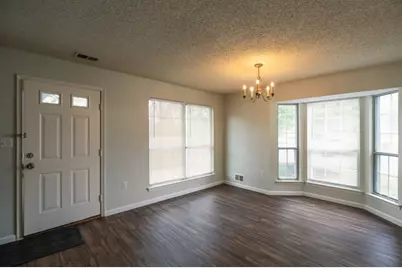 361 Hadleigh Ln, North Brunswick Township, NJ 08902 - Photo 6