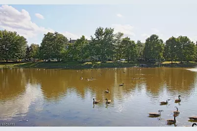 361 Hadleigh Ln, North Brunswick Township, NJ 08902 - Photo 26