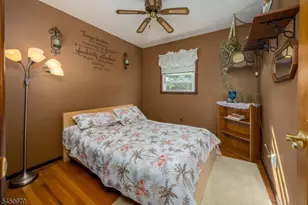 3 Sawmill Rd, Vernon Twp., NJ 07460 - Photo 14