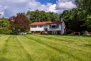 3 Sawmill Rd, Vernon Twp., NJ 07460 - Photo 30