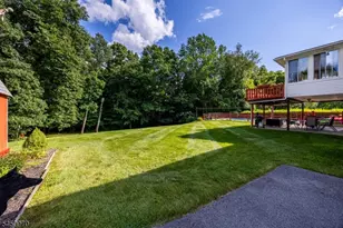 3 Sawmill Rd, Vernon Twp., NJ 07460 - Photo 32