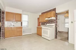 23 Providence Ave, Woodland Park, NJ 07424 - Photo 14